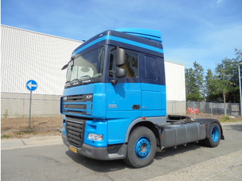 Влекач DAF XF 105-410: снимка 1