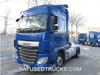 Влекач DAF XF 440 FT