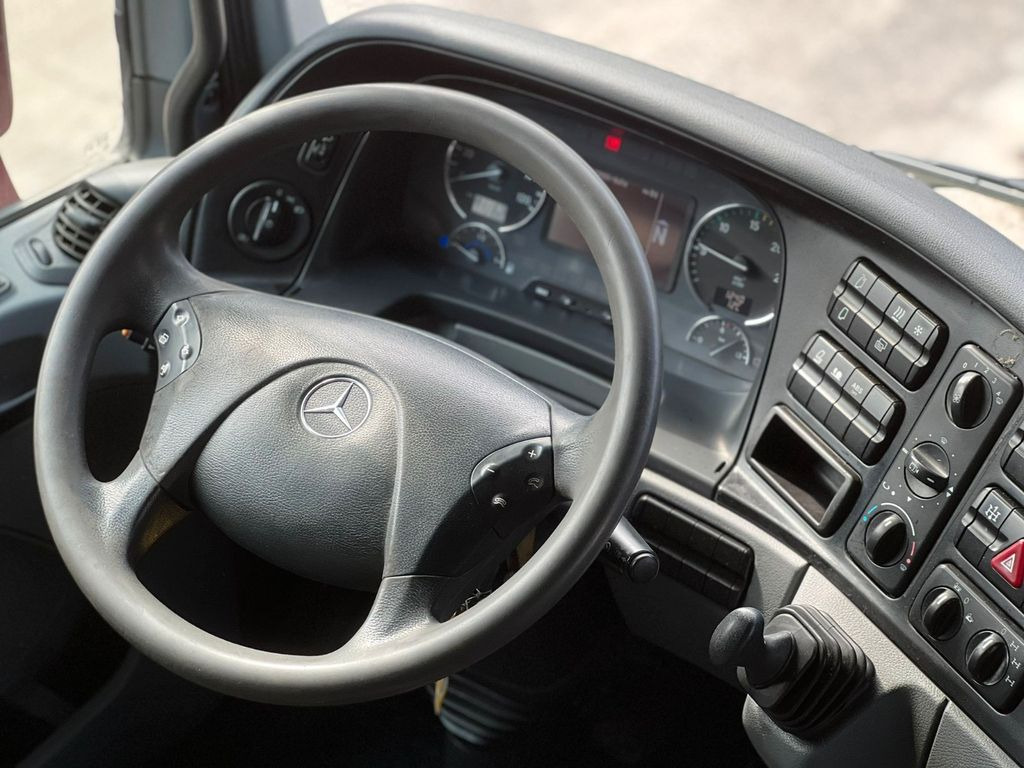 Влекач Mercedes-Benz Actros  2041 MP3 EU5 BB 4x4 Hyva Kipphydraulik: снимка 13