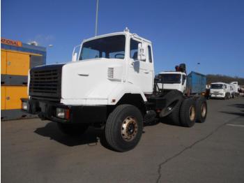 Renault CBH - Влекач