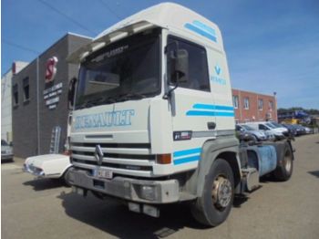 Renault R 385  - Влекач