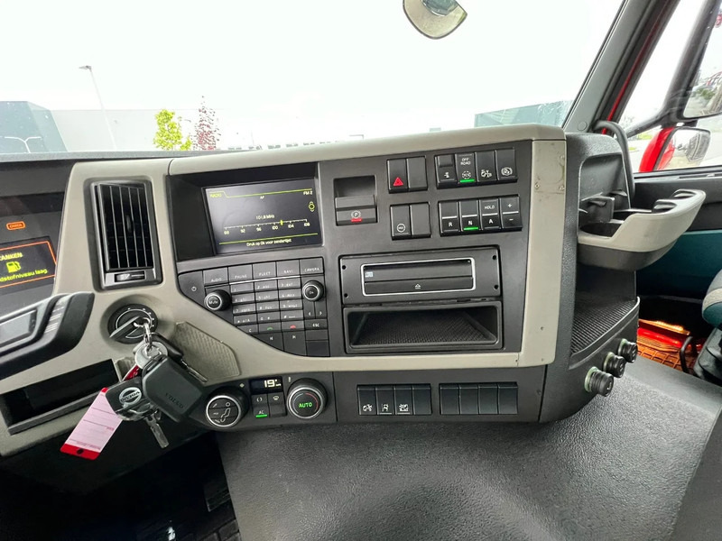 Влекач Volvo FM 330 4x2 / 872.050km: снимка 13