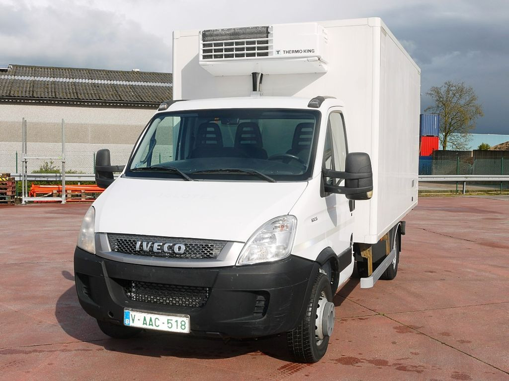 Iveco 60C15 65 70 DAILY KUHLKOFFER THERMOKING V500 A/C  - Хладилен бус: снимка 5