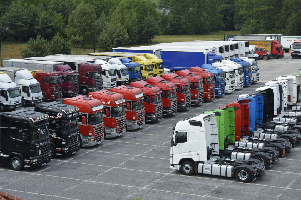 DUETDUDA - Строителна техника - Година: 2006 undefined: снимка 24