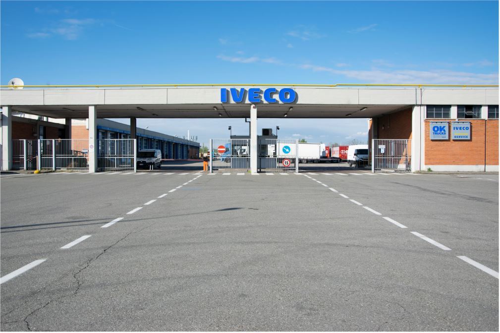 IVECO OK TRUCKS Piacenza undefined: снимка 5