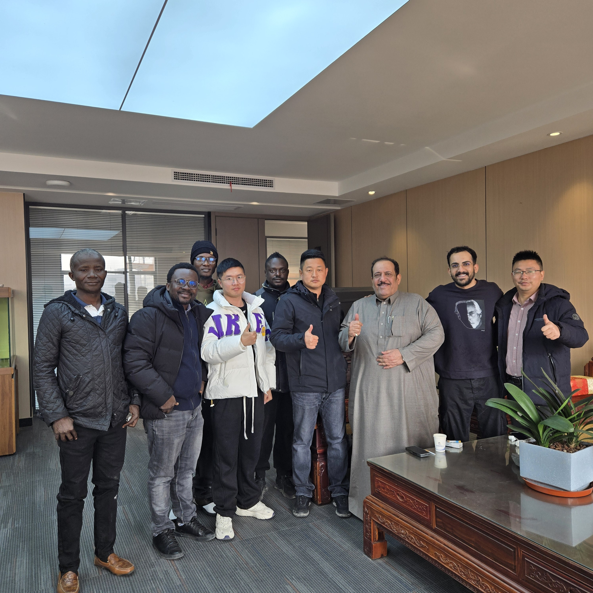 Toaks International Trading Company - Строителна техника ZOOMLION - Година: 2022, дизел, Климатик undefined: снимка 5