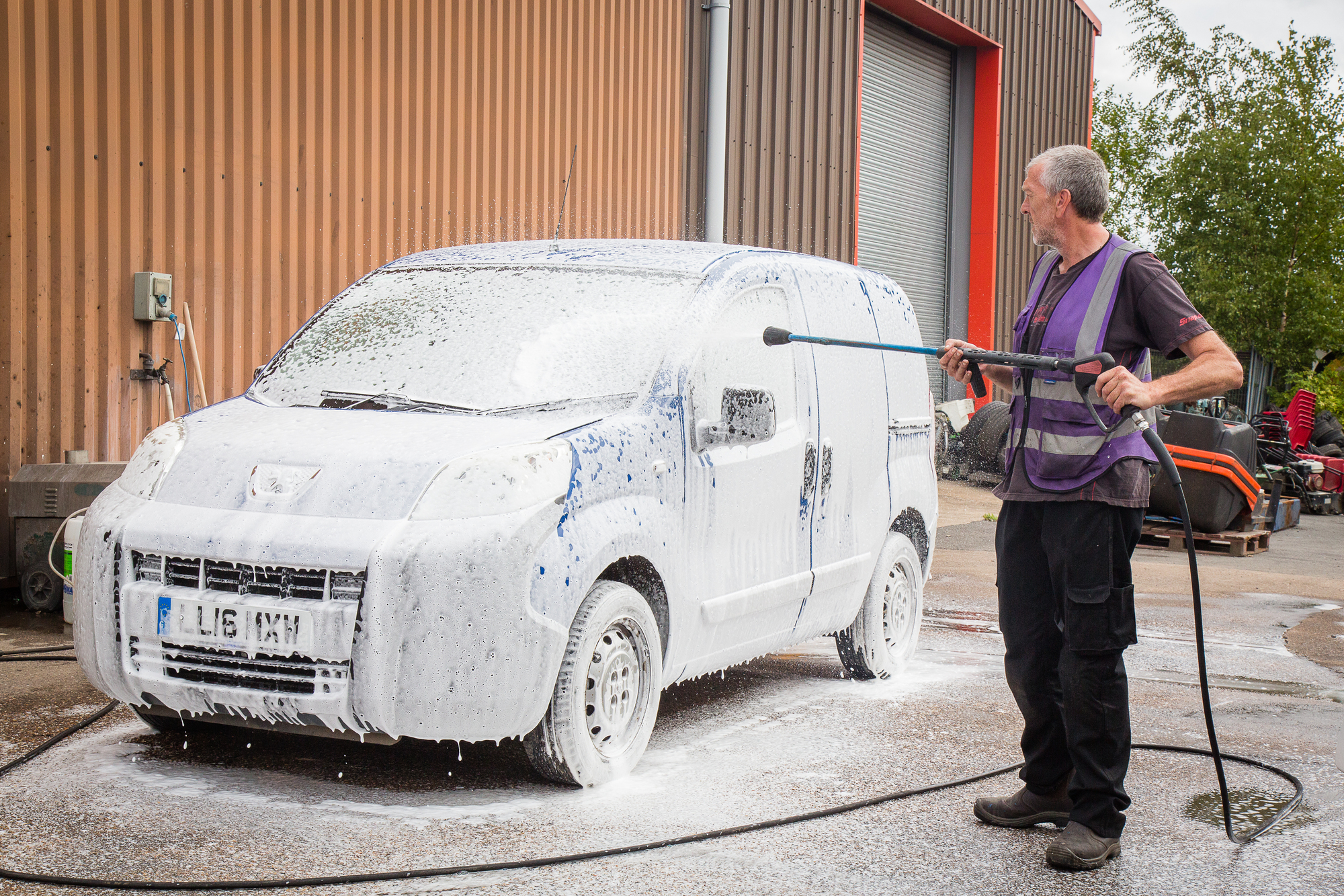 COMMERCIAL VEHICLE AUCTIONS LIMITED - Лекотоварни автомобили FORD Transit - Година: 2019, дизел undefined: снимка 7