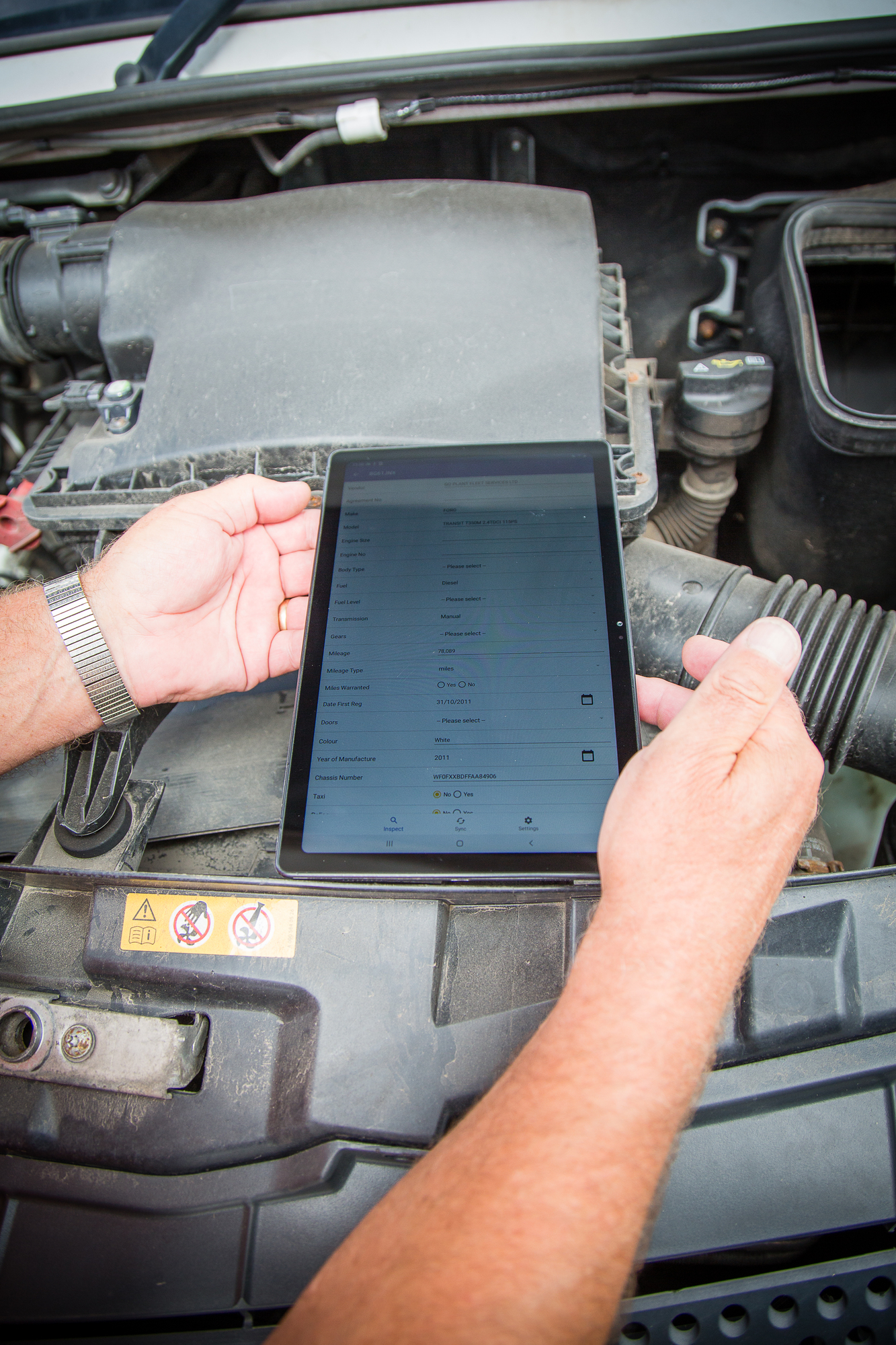 COMMERCIAL VEHICLE AUCTIONS LIMITED - Лекотоварни автомобили FORD Transit - Година: 2019, дизел undefined: снимка 9