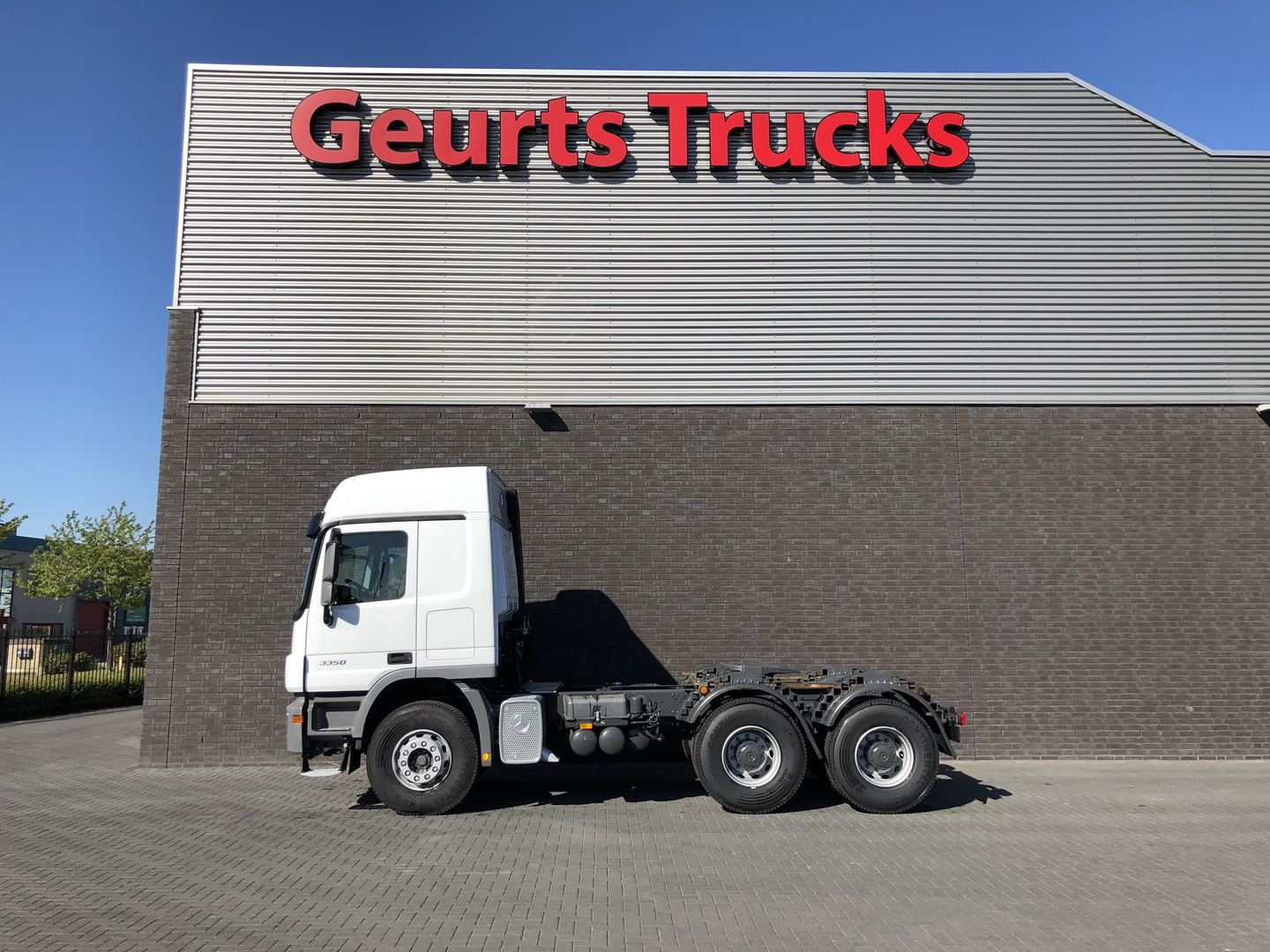 Geurts Trucks B.V. - Влекачи MERCEDES-BENZ undefined: снимка 34