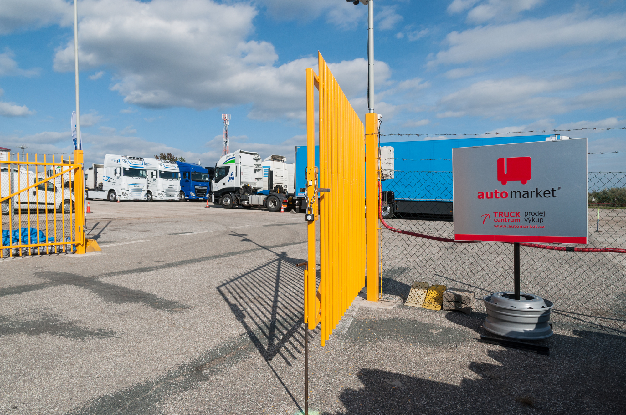 AUTOMARKET TRUCKS s.r.o. - Обяви за продажба undefined: снимка 3