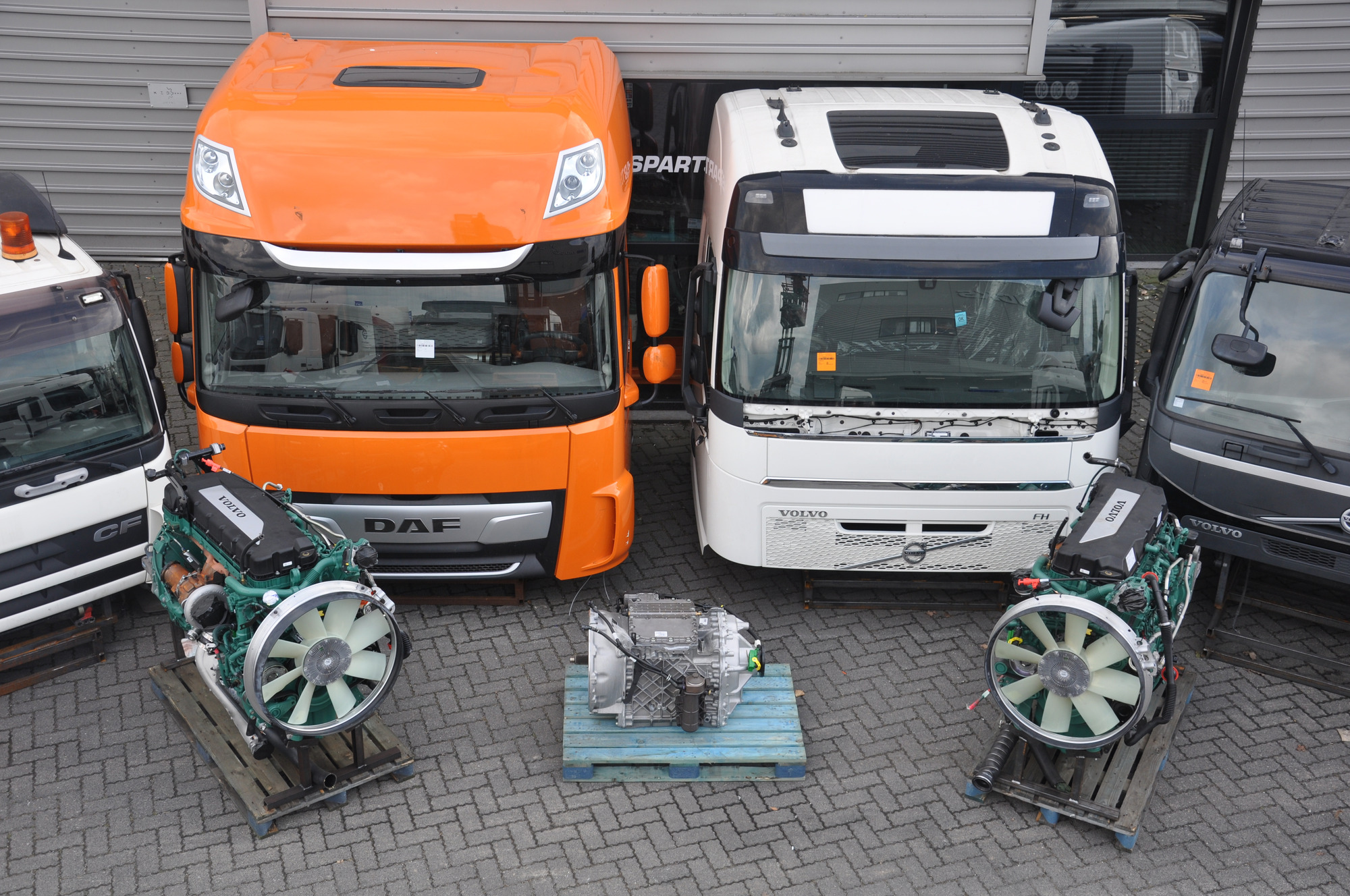 BAS PARTS & TYRES B.V. undefined: снимка 13