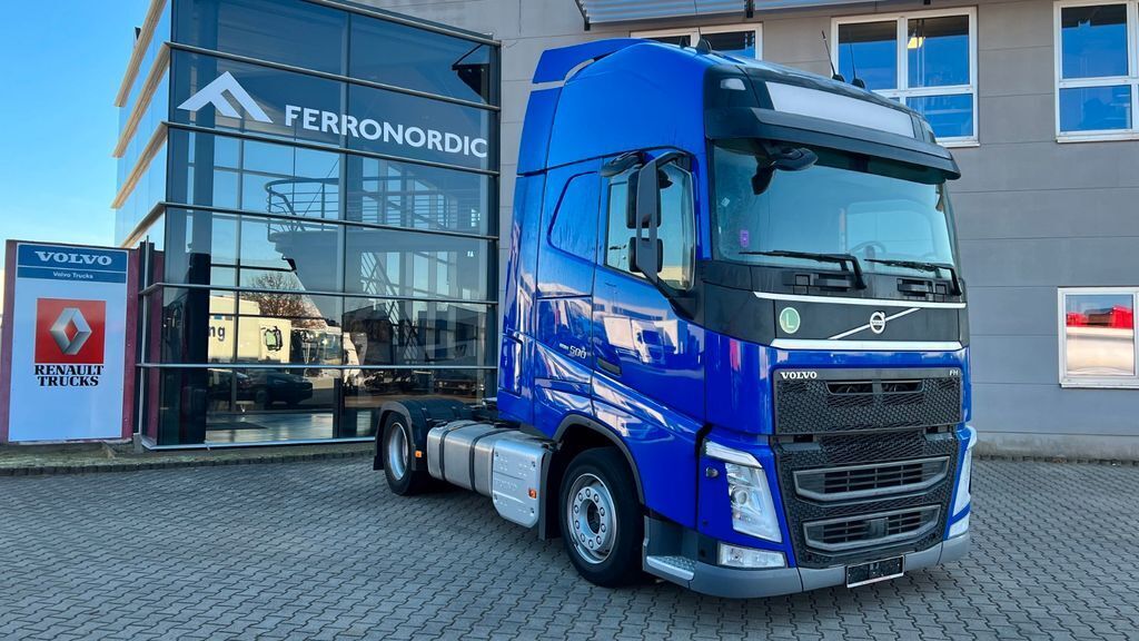 Ferronordic Used Trucks GmbH - Камиони VOLVO - Възможност за наемане, Падащ борд undefined: снимка 2