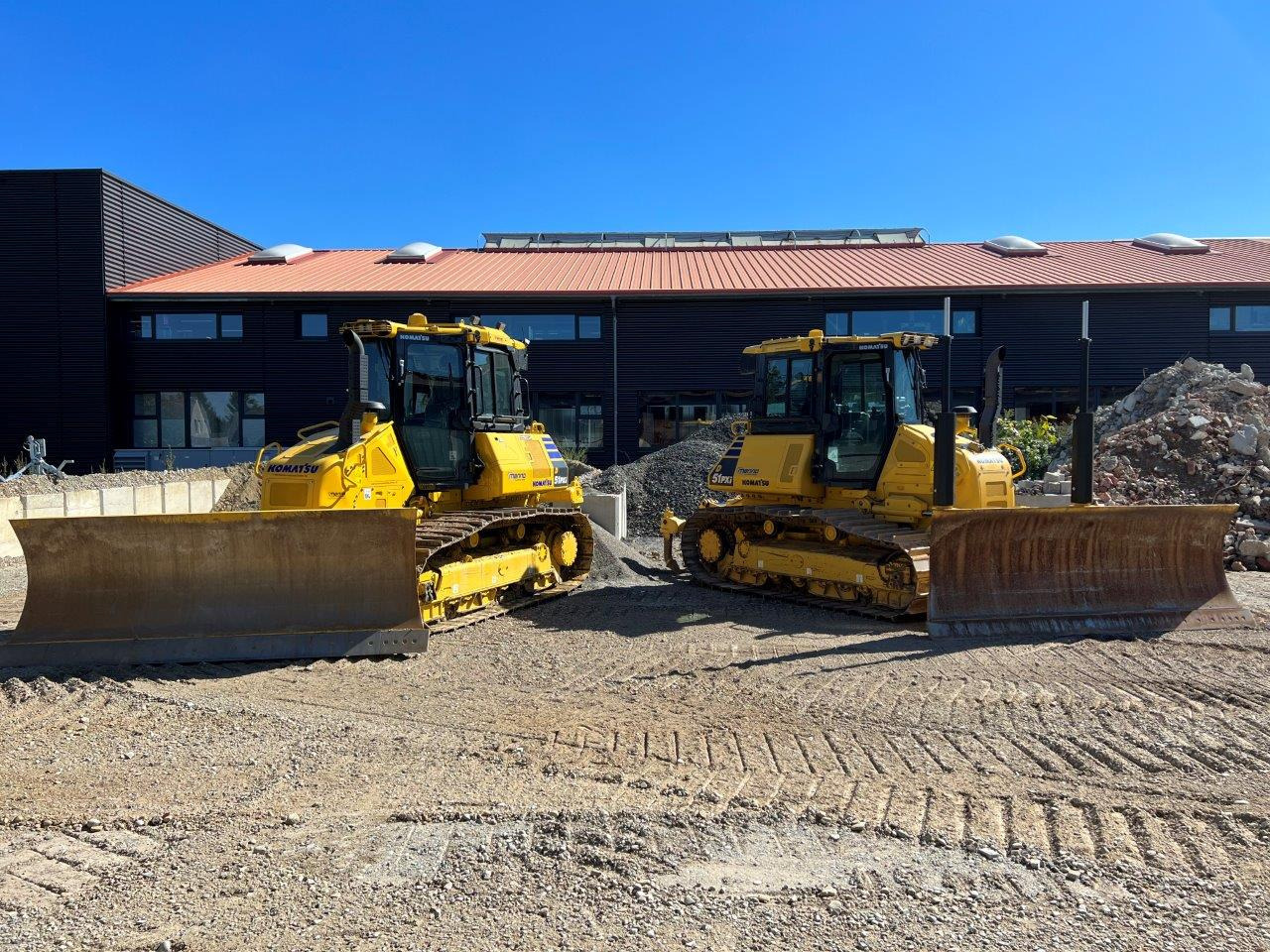 Daniel Manno Baumaschinenhandel - Подемно-транспортна техника undefined: снимка 17