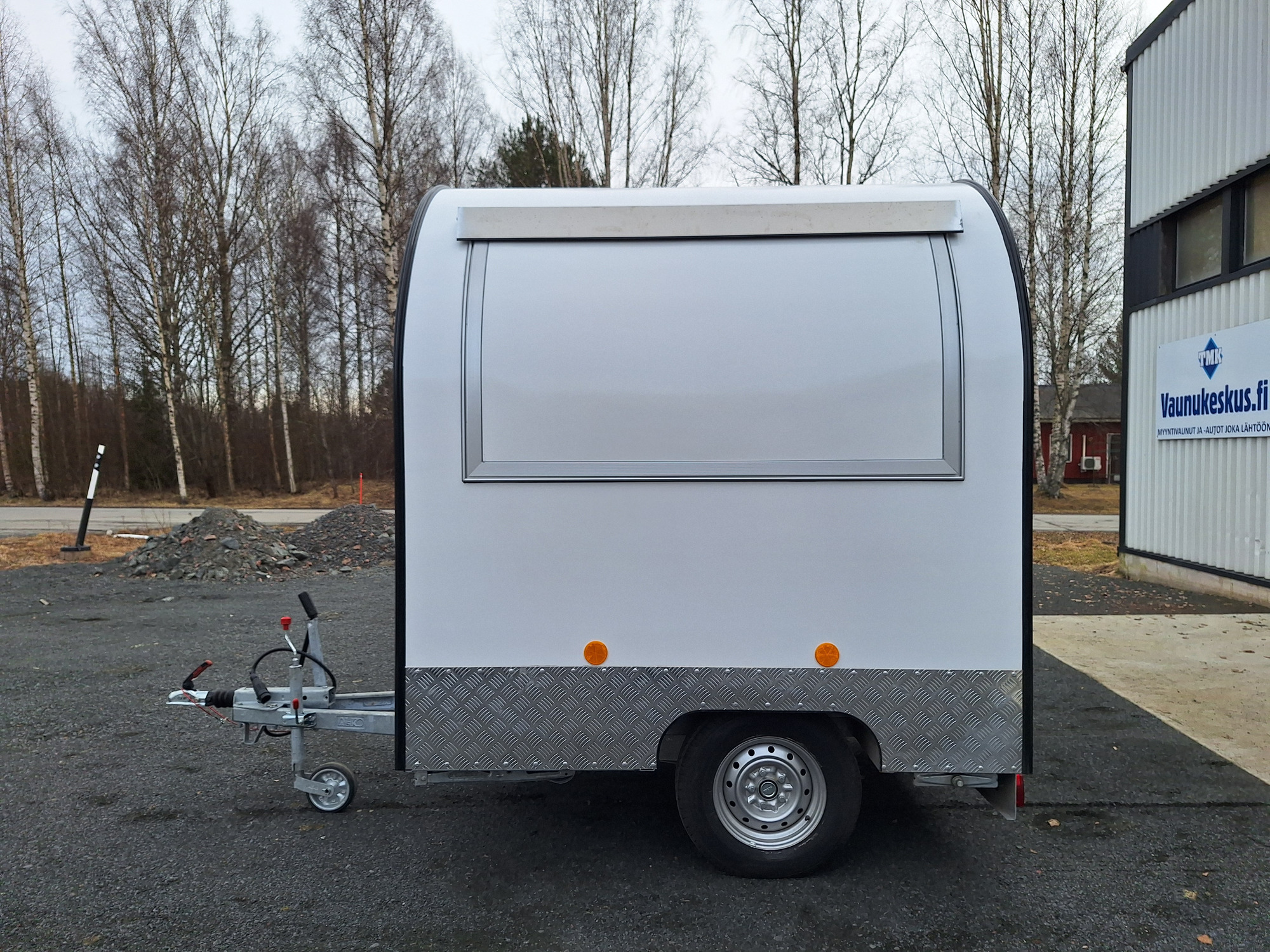 TMK Vaunukeskus Oy - Обяви за продажба undefined: снимка 23