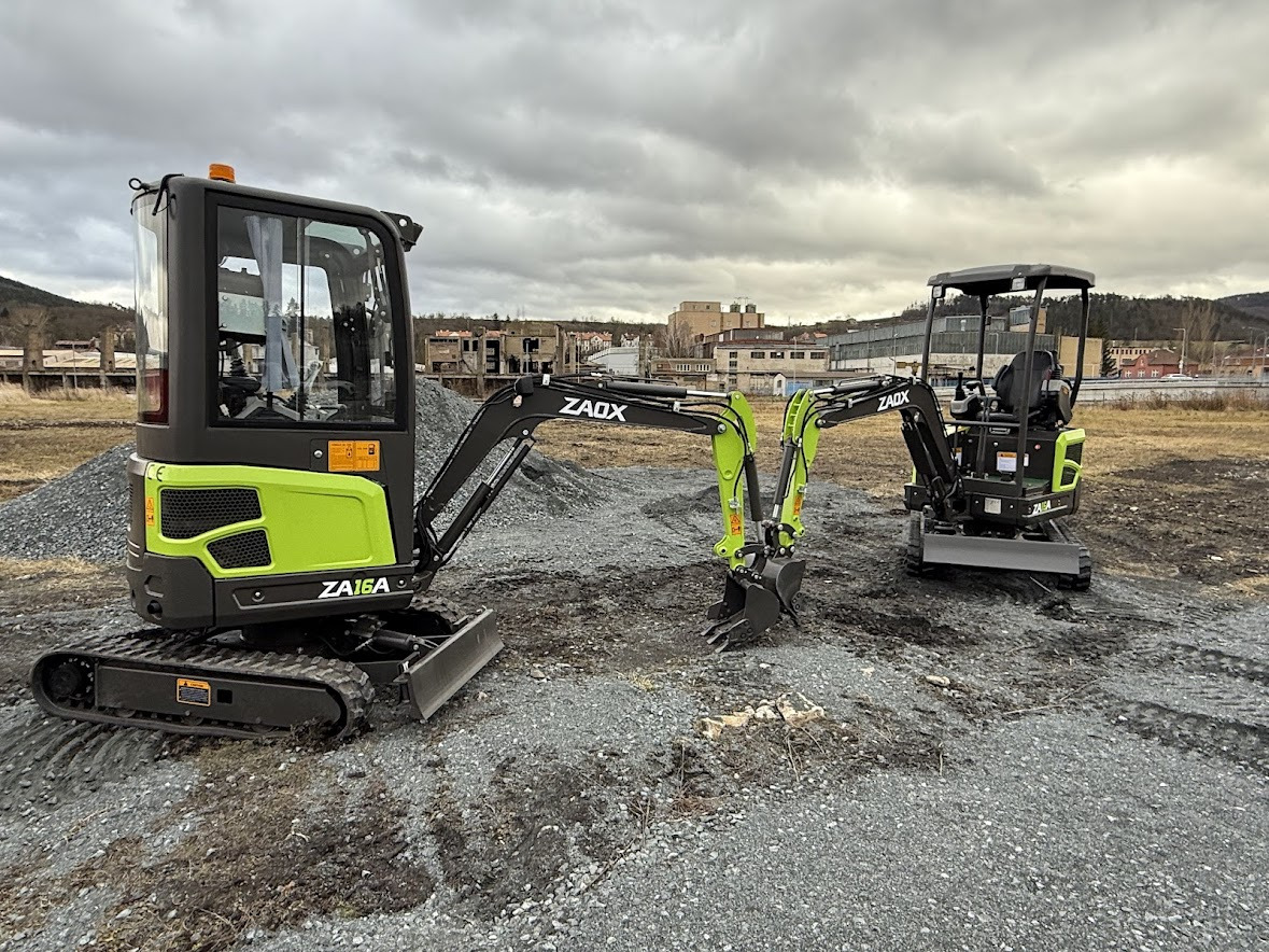 ZAOX CONSTRUCTION MACHINERY A.S. undefined: снимка 2