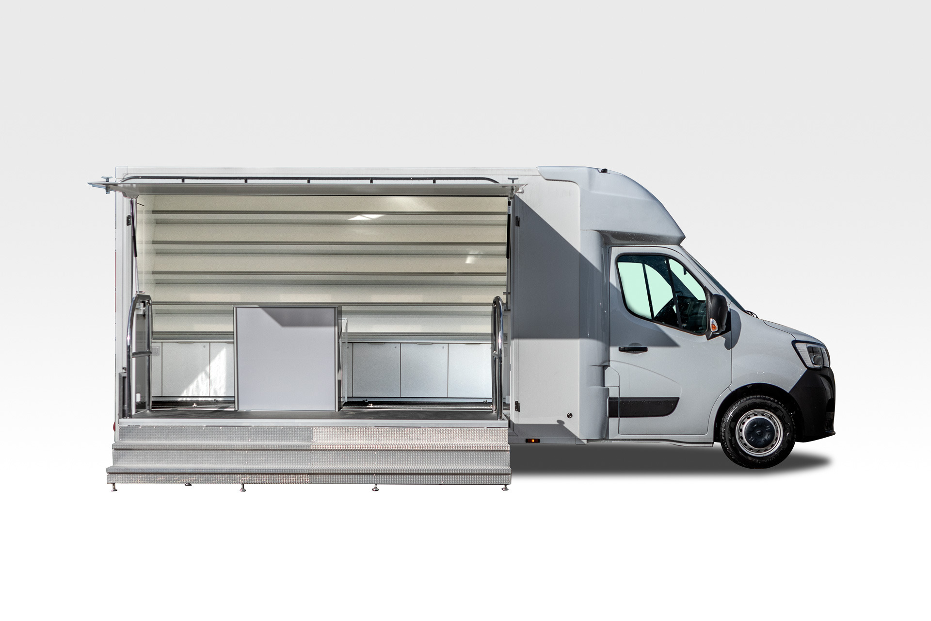 IDEX Denys Kharlamov undefined: снимка 16