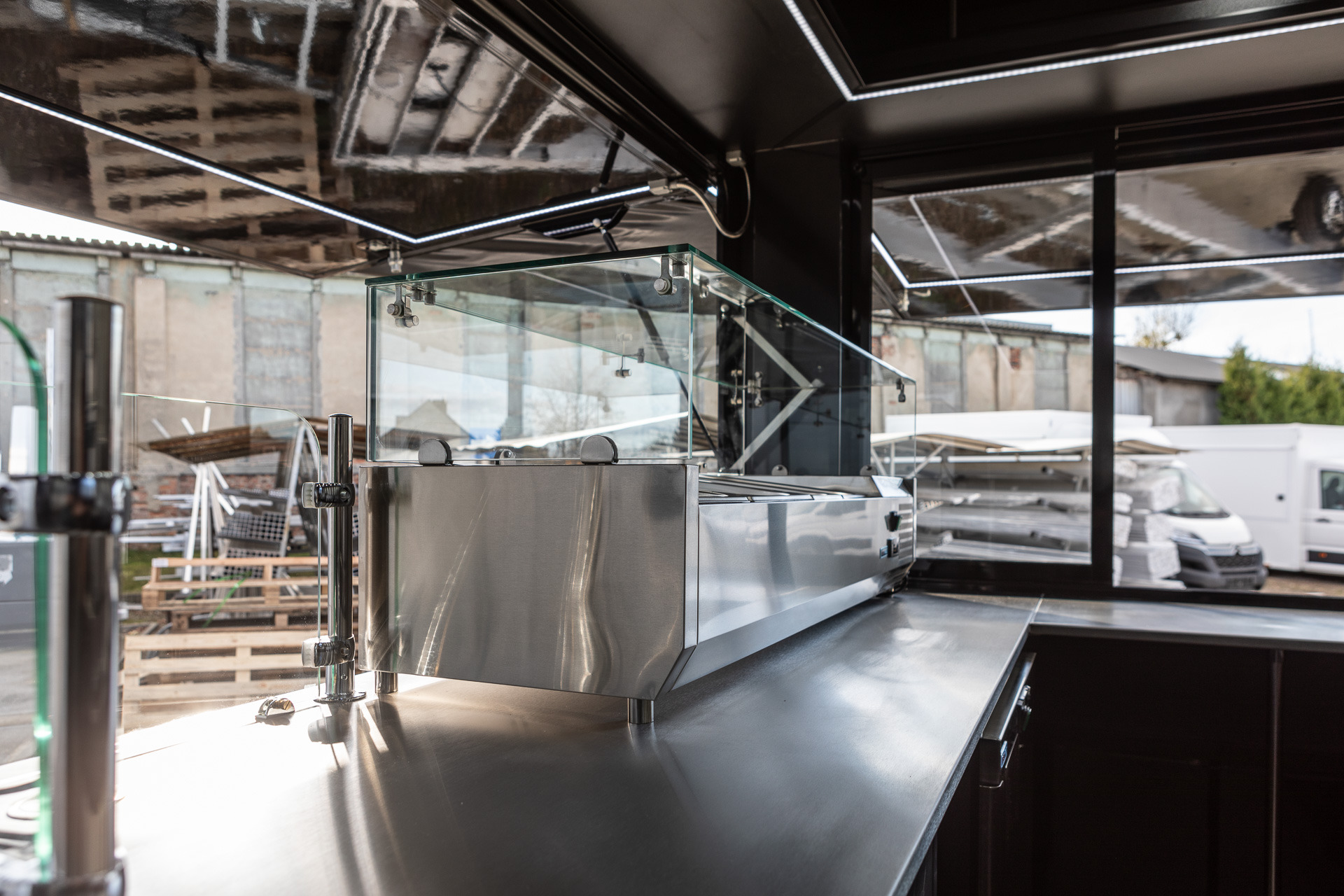 IDEX Denys Kharlamov undefined: снимка 50