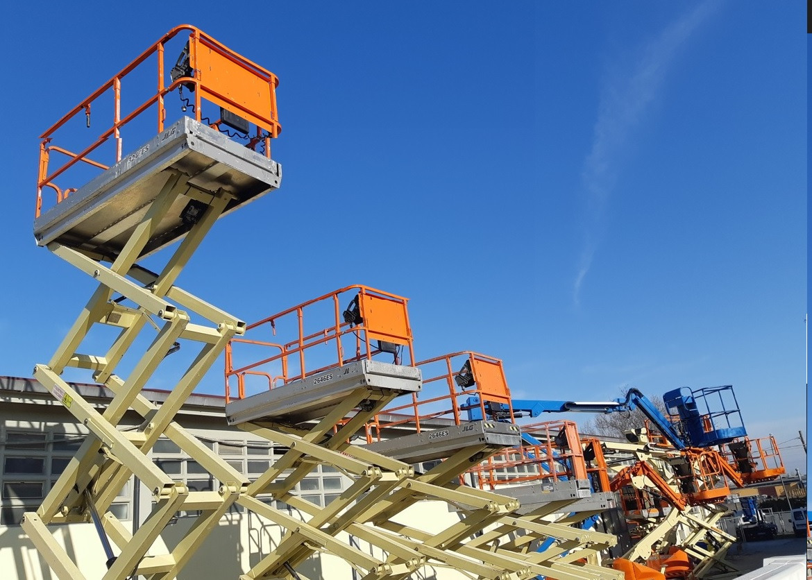 CENTRO USATO S.R.L. undefined: снимка 4