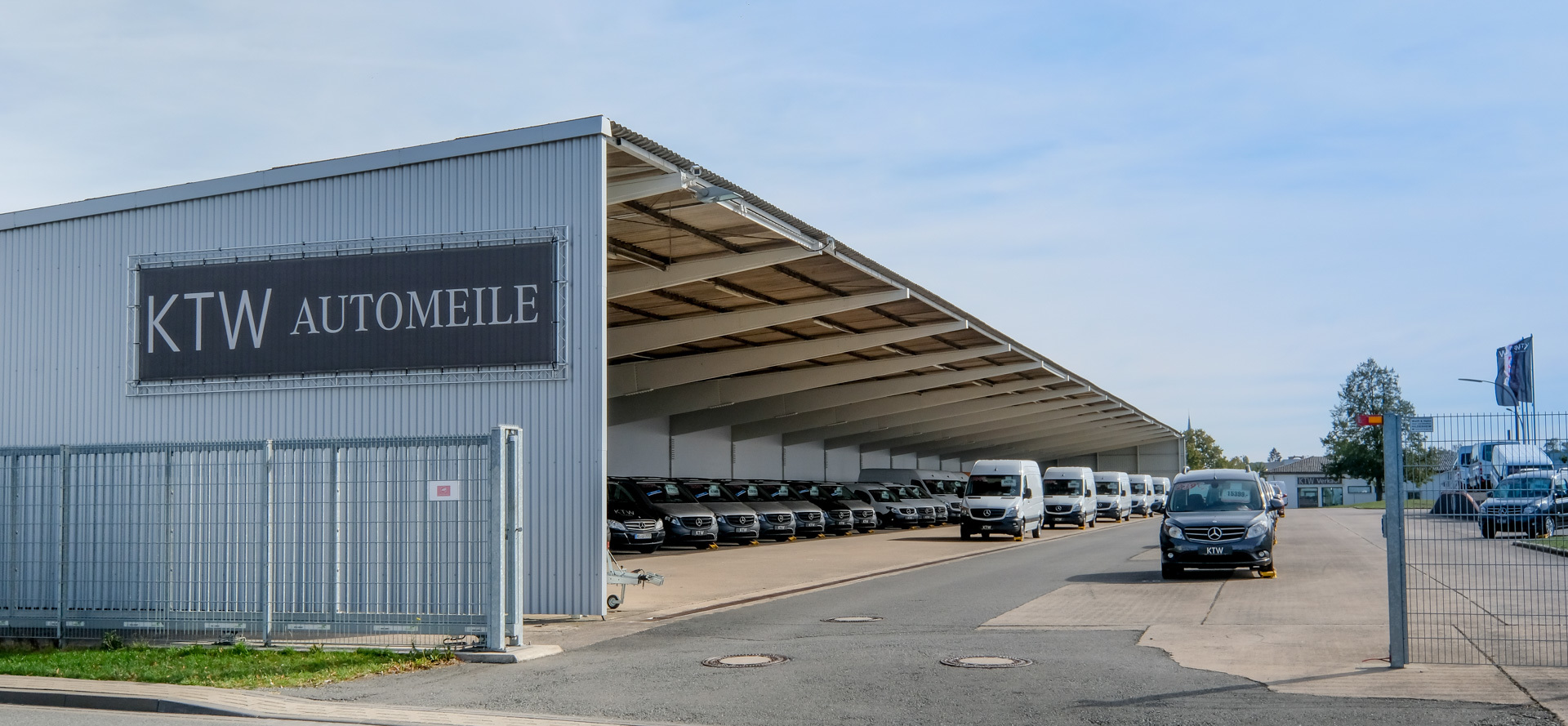 KTW Autohaus GmbH - Лекотоварни автомобили - Година: 2020, електро, Скоростна кутия: автоматична undefined: снимка 8