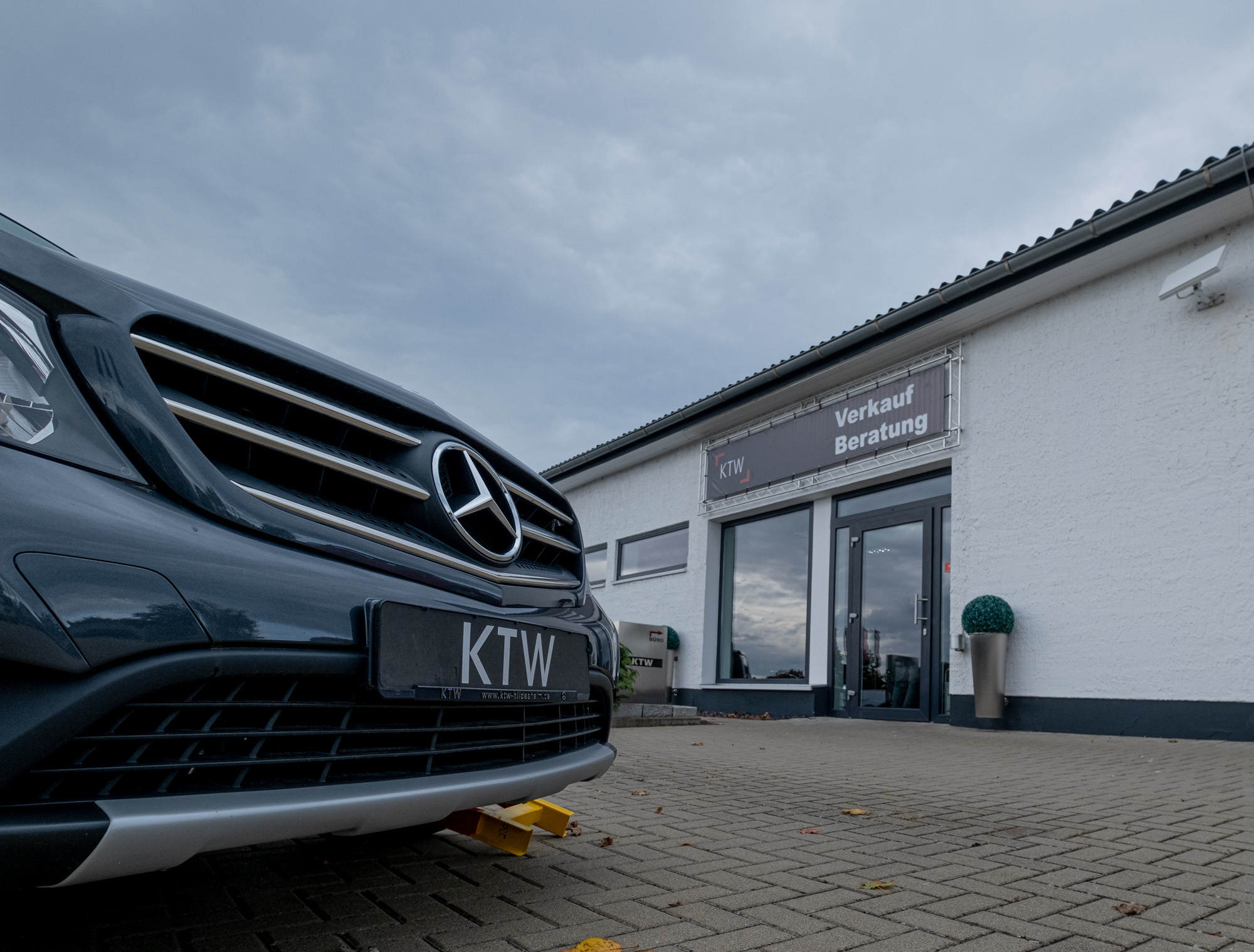 KTW Autohaus GmbH - Лекотоварни автомобили - Година: 2020, електро, Скоростна кутия: автоматична undefined: снимка 9