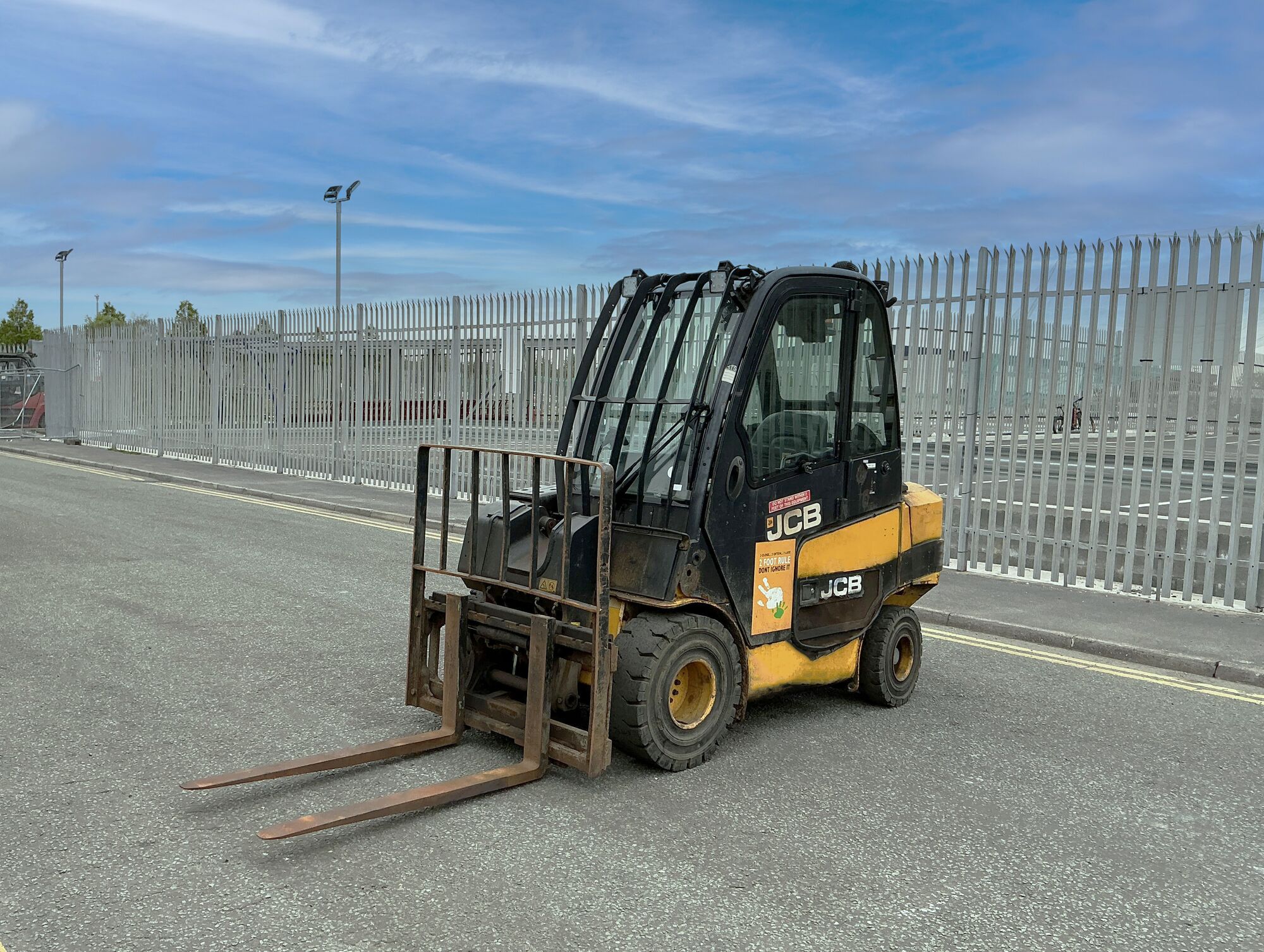 NORTH WEST FORKTRUCKS LTD undefined: снимка 8