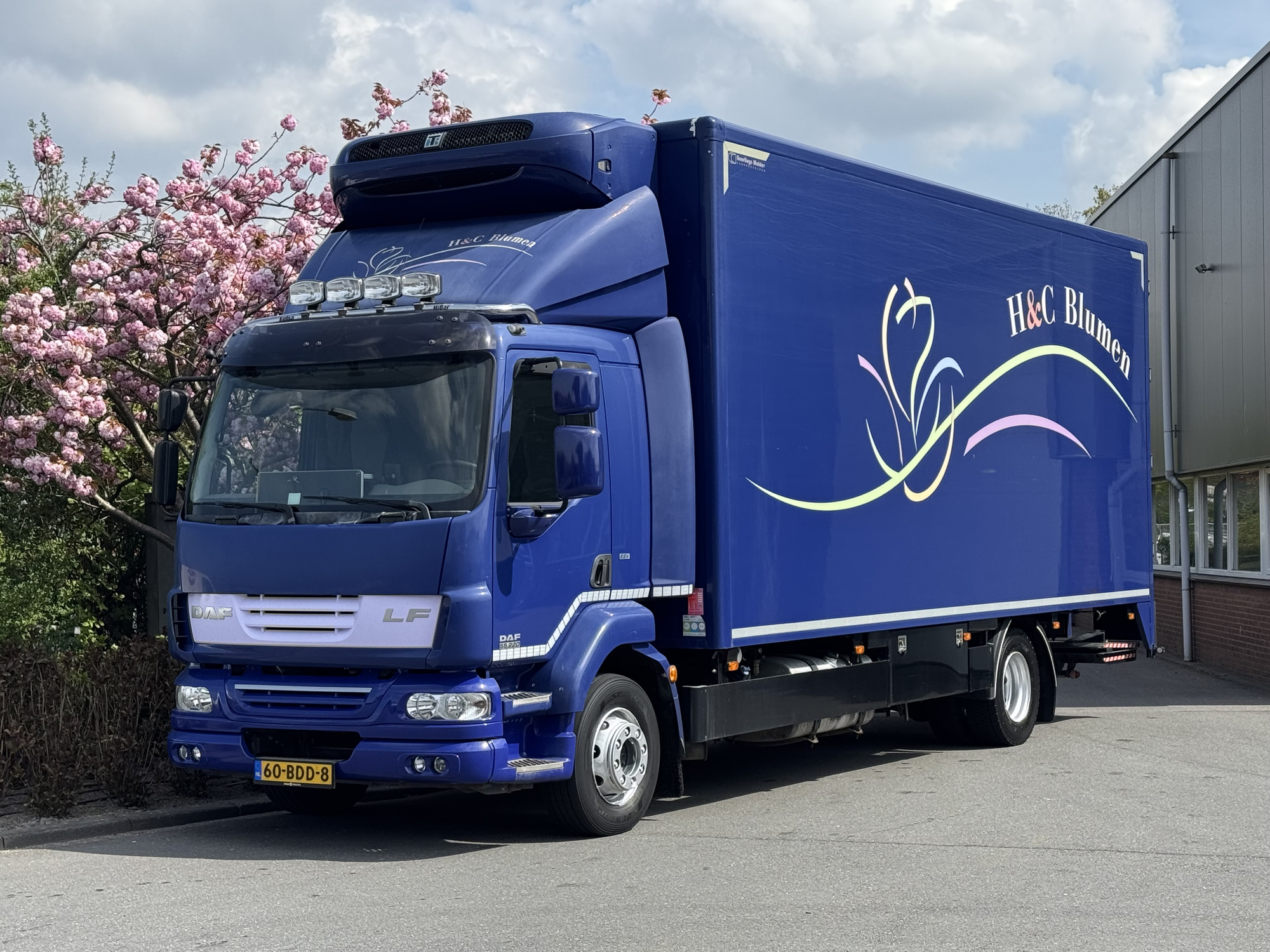 Kulk Trucks - Лекотоварни автомобили MERCEDES-BENZ - Нов, Euro 6, Климатик undefined: снимка 20