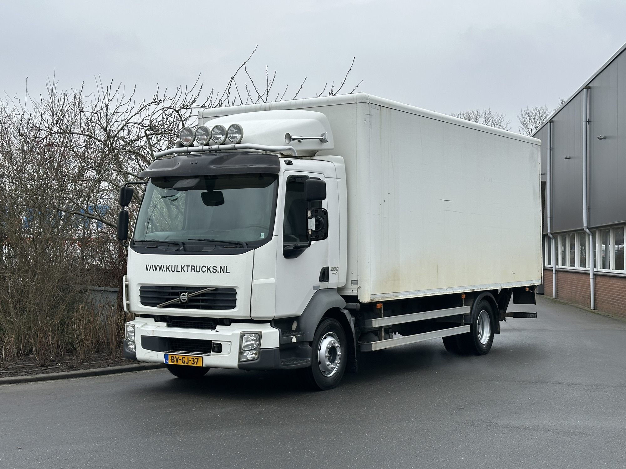 Kulk Trucks - Лекотоварни автомобили MERCEDES-BENZ - Нов, Euro 6, Климатик undefined: снимка 39