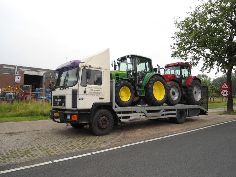 Handelsonderneming de Weert - Резервни части undefined: снимка 1