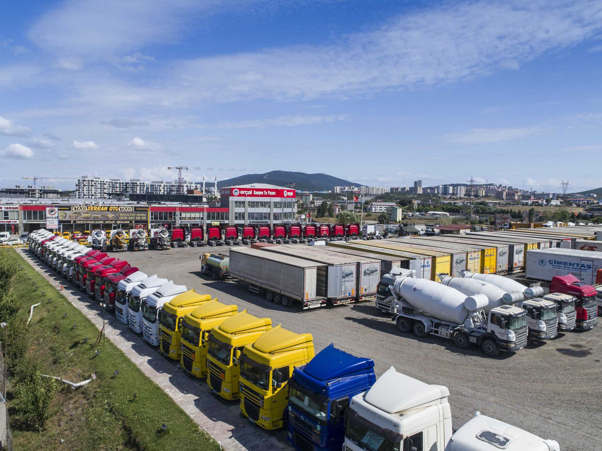 ERCAL TRUCKS - Строителна техника FORD - дизел undefined: снимка 3