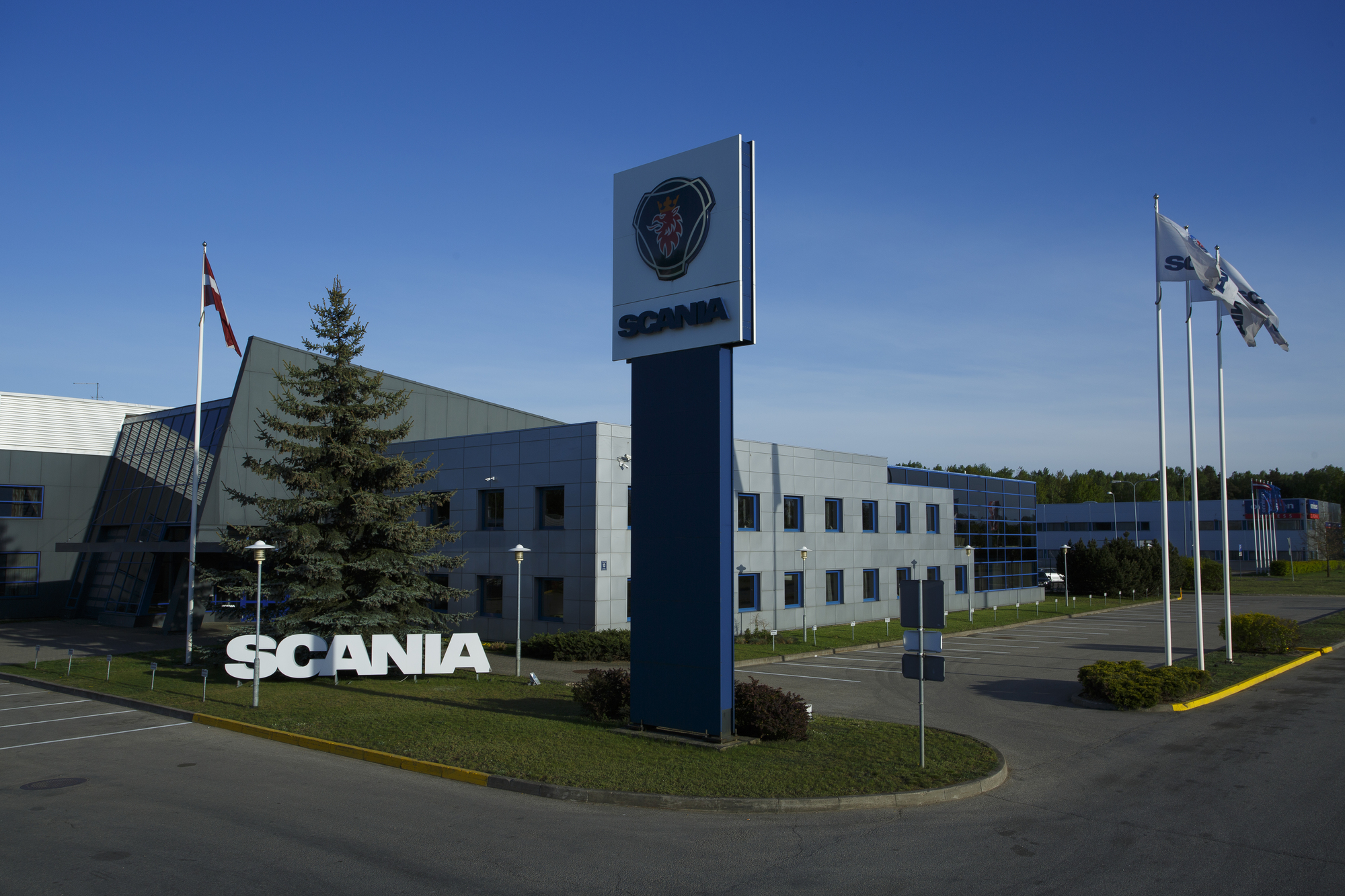 SIA "SCANIA LATVIA" - Камиони SCANIA R 450 undefined: снимка 1