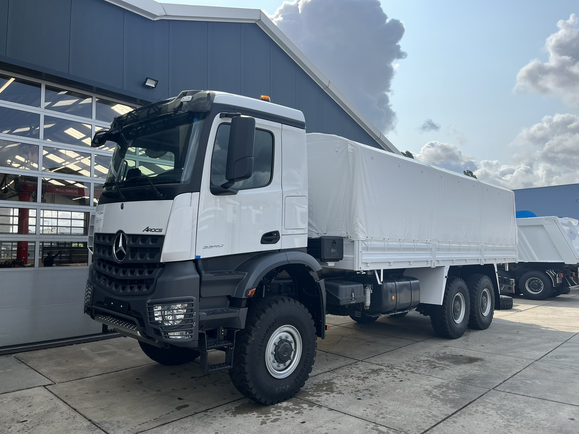 TMH Trucks - Обяви за продажба undefined: снимка 6