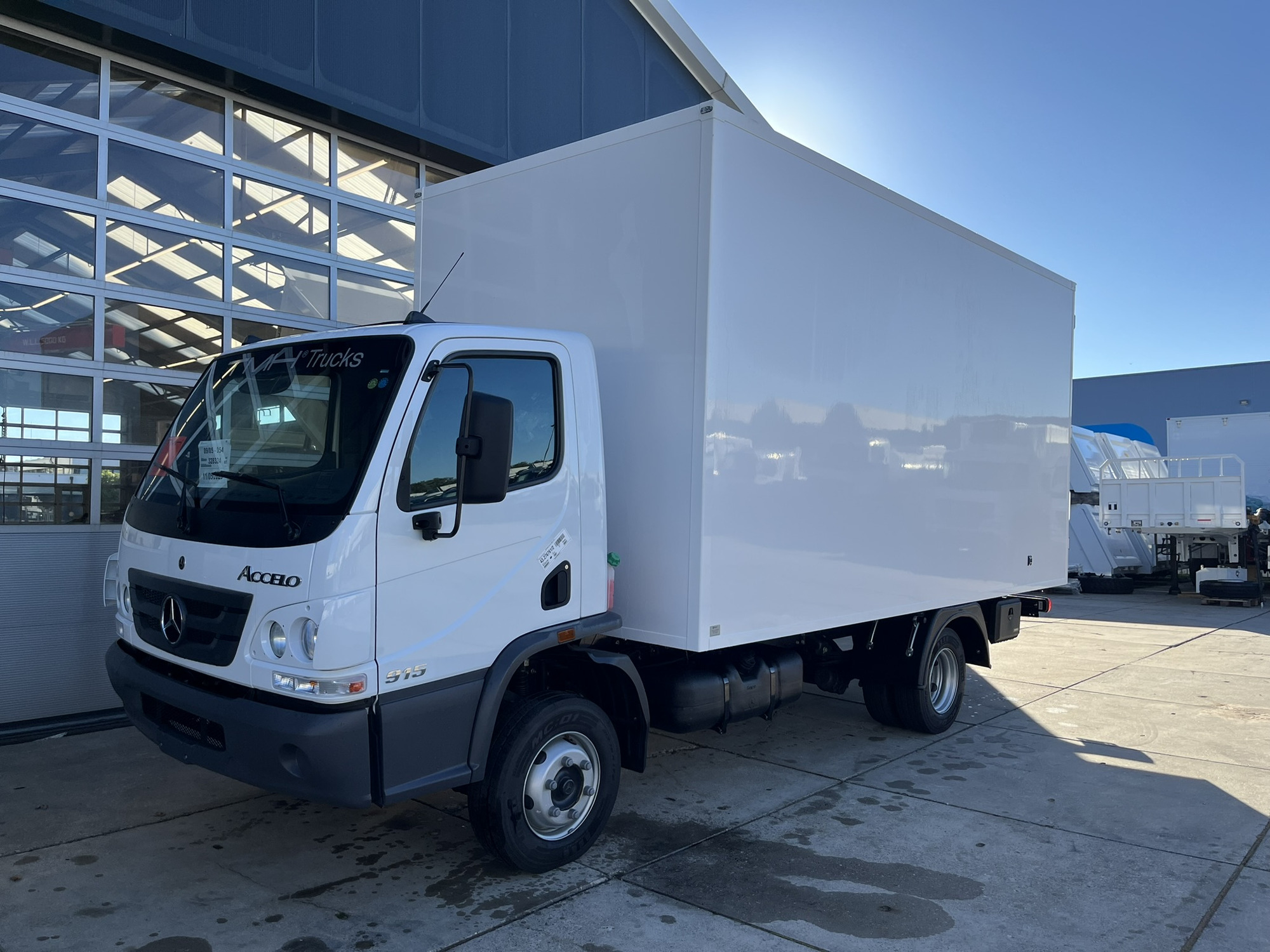 TMH Trucks - Обяви за продажба undefined: снимка 36