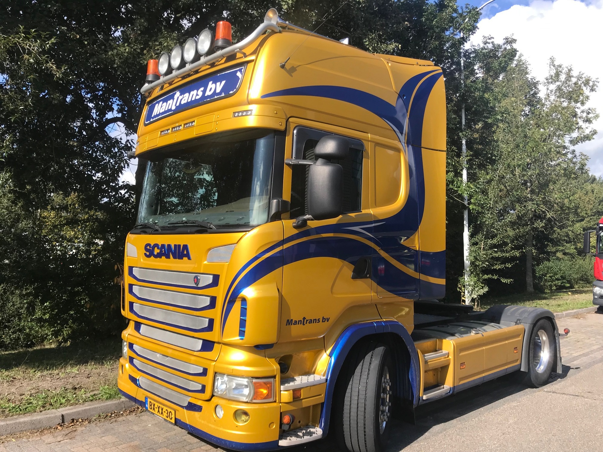 HE TRADING - Обяви за продажба undefined: снимка 1