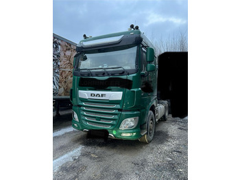 Влекач DAF XF 530