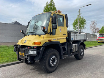 Самосвал камион UNIMOG U400