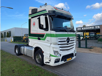 Влекач MERCEDES-BENZ Actros 1842