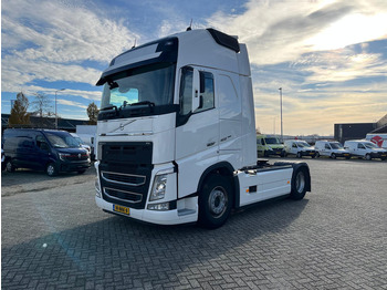 Влекач VOLVO FH 460