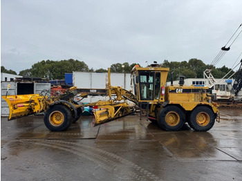 Грейдер CATERPILLAR 140H
