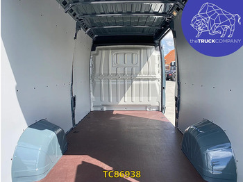 Нови Товарен бус Peugeot Boxer: снимка 3
