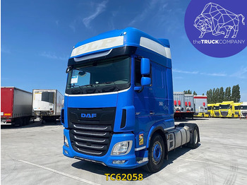 Влекач DAF XF
