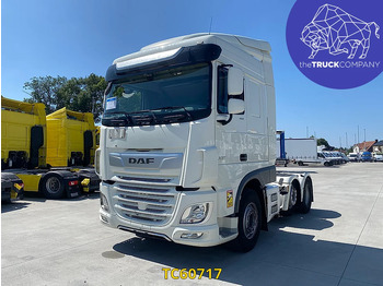 Влекач DAF XF