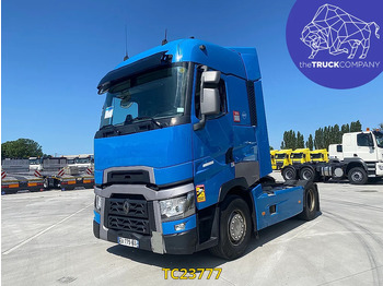 Влекач RENAULT T 520