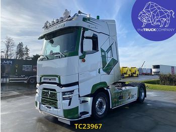 Влекач RENAULT T 520
