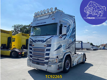 Влекач SCANIA S 500