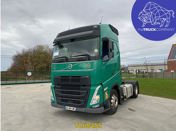 Влекач VOLVO FH 500
