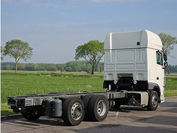 Шаси кабина DAF XF 480 SSC 6X2 FAR: снимка 3