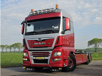 Мултилифт с кука камион MAN TGX 26.500