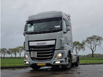Влекач DAF XF
