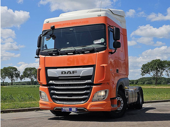 Влекач DAF XF 450