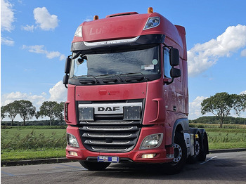 Влекач DAF XF 530